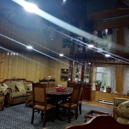 Guest House Tavaduri Μέστια Εξωτερικό φωτογραφία