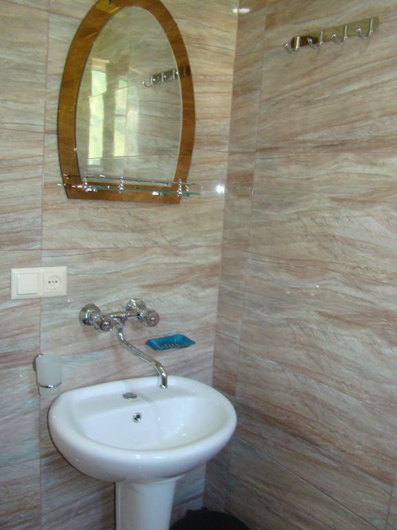 Guest House Tavaduri Μέστια Εξωτερικό φωτογραφία