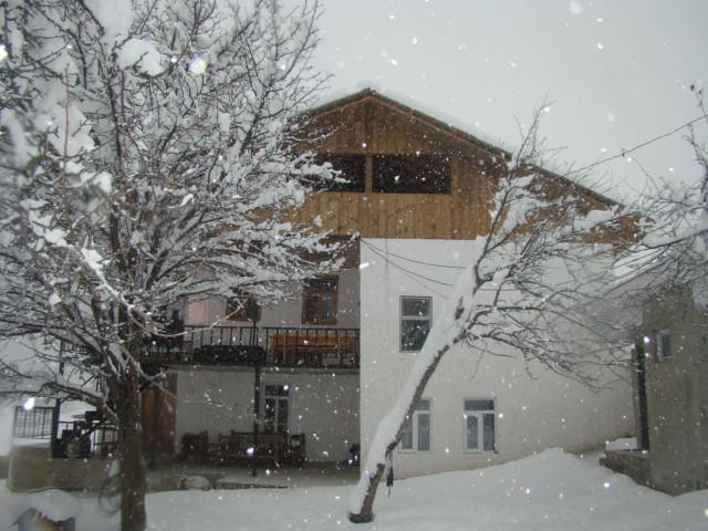 Guest House Tavaduri Μέστια Εξωτερικό φωτογραφία