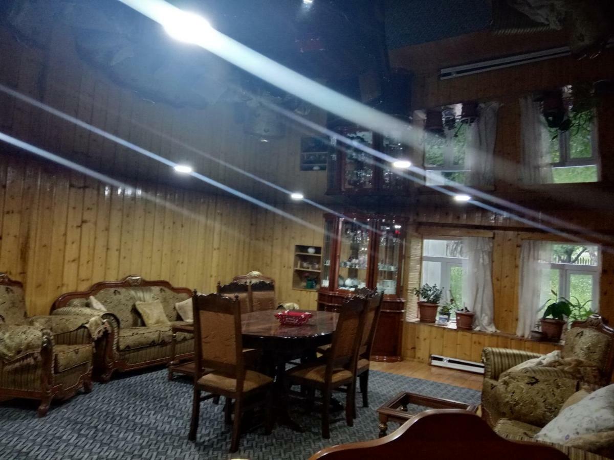 Guest House Tavaduri Μέστια Εξωτερικό φωτογραφία