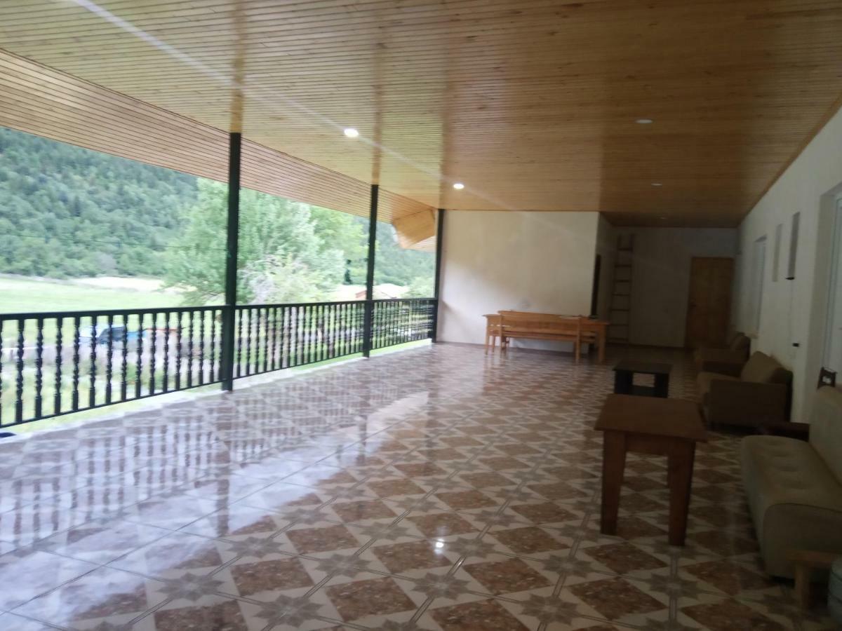 Guest House Tavaduri Μέστια Εξωτερικό φωτογραφία