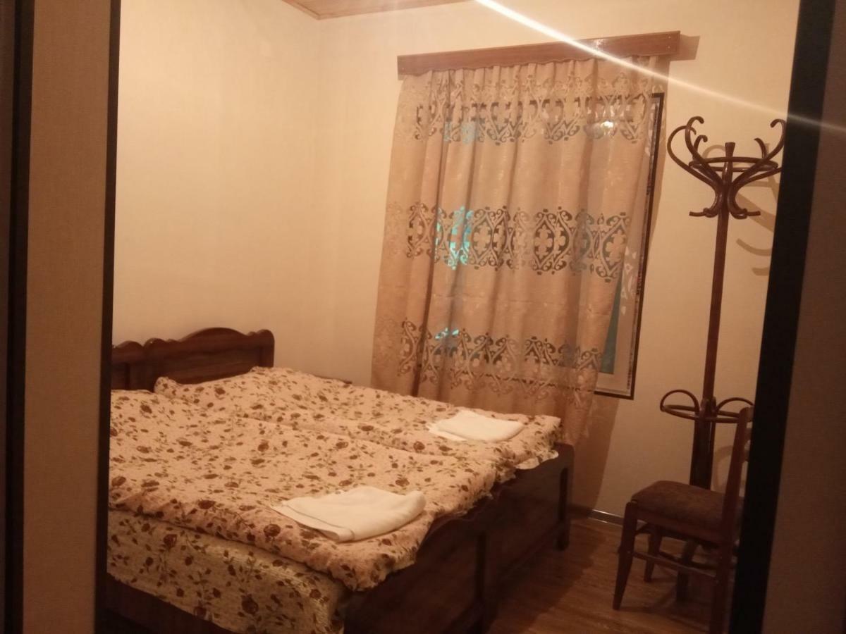 Guest House Tavaduri Μέστια Εξωτερικό φωτογραφία